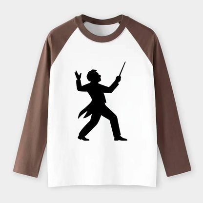Conductor leading orchestra passionately - Raglan Long Sleeve T-Shirt - Coffee
