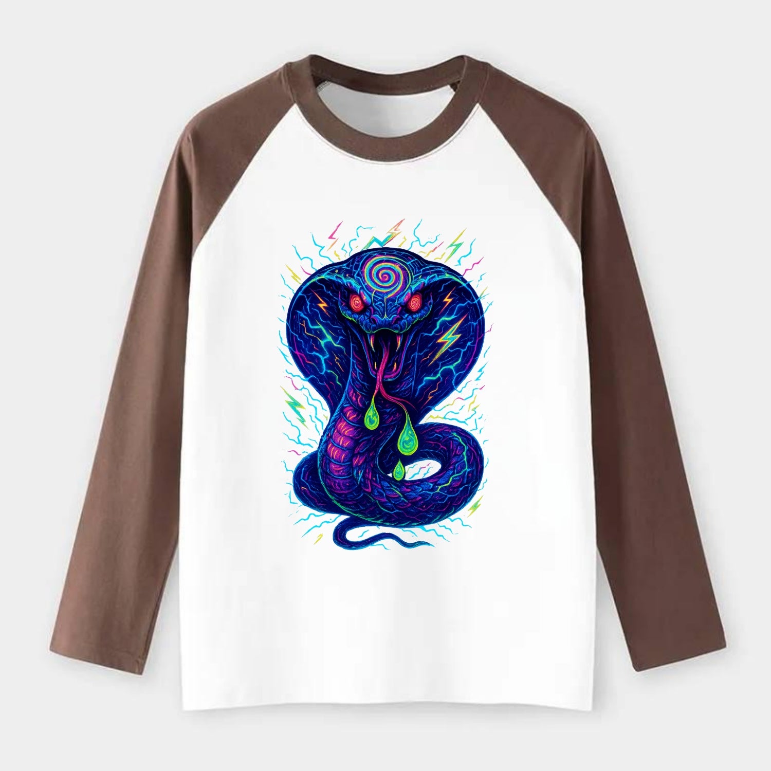 Mesmerizing cobra with hypnotic spiral patterns in the hood, scales - Raglan Long Sleeve T-Shirt - Coffee