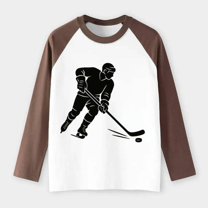 Ice hockey player shooting puck - Raglan Long Sleeve T-Shirt - Coffee