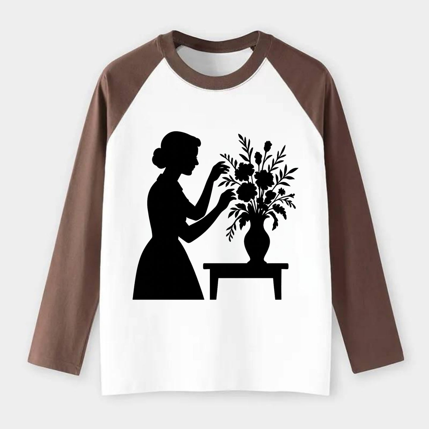Florist arranging dramatic bouquet - Raglan Long Sleeve T-Shirt - Coffee