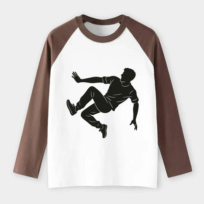 Parkour athlete wall run - Raglan Long Sleeve T-Shirt - Coffee