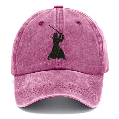 Kendo swordsman in striking stance - Classic Cap - Dusty Rose(Rose)