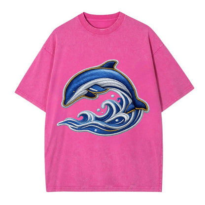 Embroidered patch design - SWIMMING DOLPHIN - diving dolphin with waves in blue - Vintage T-shirt - Dusty Rose(Rose)