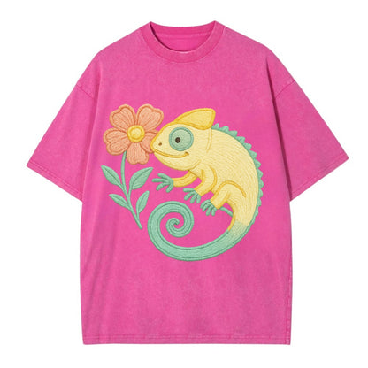 Yellow Chameleon - Vintage T-shirt - Dusty Rose(Rose)