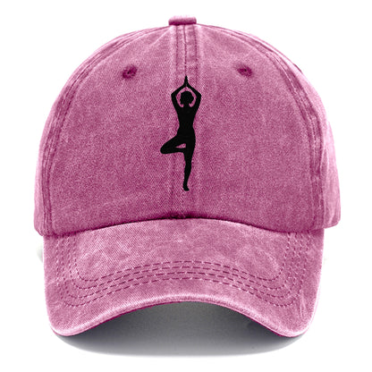 Yogi in tree pose silhouette - Classic Cap - Dusty Rose(Rose)