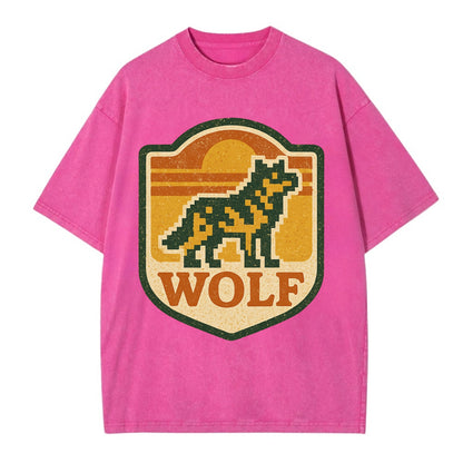 Digital Pixel Wolf  - Vintage T-shirt - Dusty Rose(Rose)