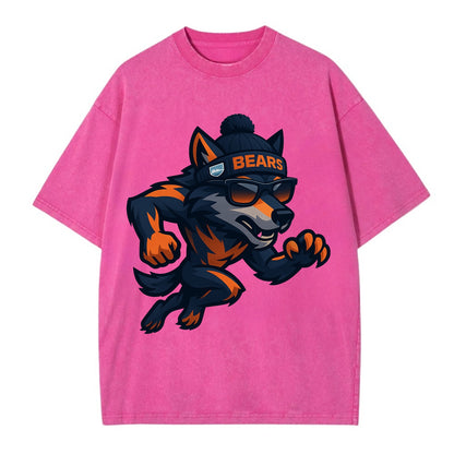 Chicago Wolf wearing Bears beanie with Lake Michigan patch and wayfarer sunglasses - Vintage T-shirt - Dusty Rose(Rose)