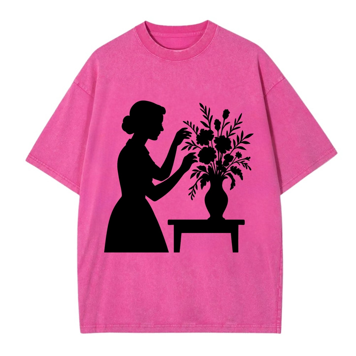Florist arranging dramatic bouquet - Vintage T-shirt - Dusty Rose(Rose)