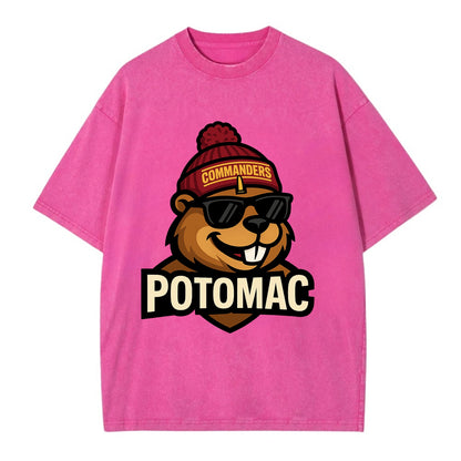 Potomac Beaver wearing Commanders beanie with monument patch and wayfarer - Vintage T-shirt - Dusty Rose(Rose)