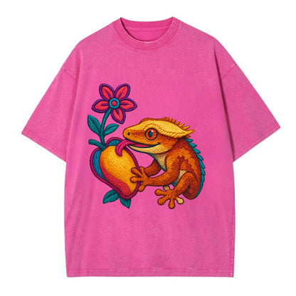 Crested Gecko - Vintage T-shirt - Dusty Rose(Rose)