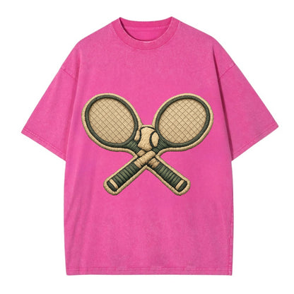 Embroidered patch design - TENNIS RACKET CROSSED - tennis rackets with ball in - Vintage T-shirt - Dusty Rose(Rose)