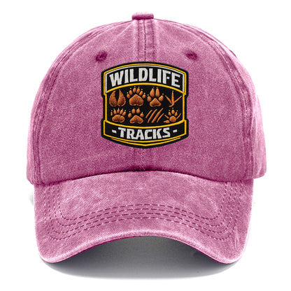 WILDLIFE TRACKS - animal footprints in brown , tracker - Classic Cap - Dusty Rose(Rose)