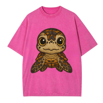 Baby Hawksbill Turtle - amber and brown shell pattern, curious golden eyes, - Vintage T-shirt - Dusty Rose(Rose)