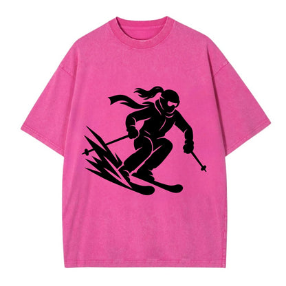 Skier carving down snowy slope - Vintage T-shirt - Dusty Rose(Rose)