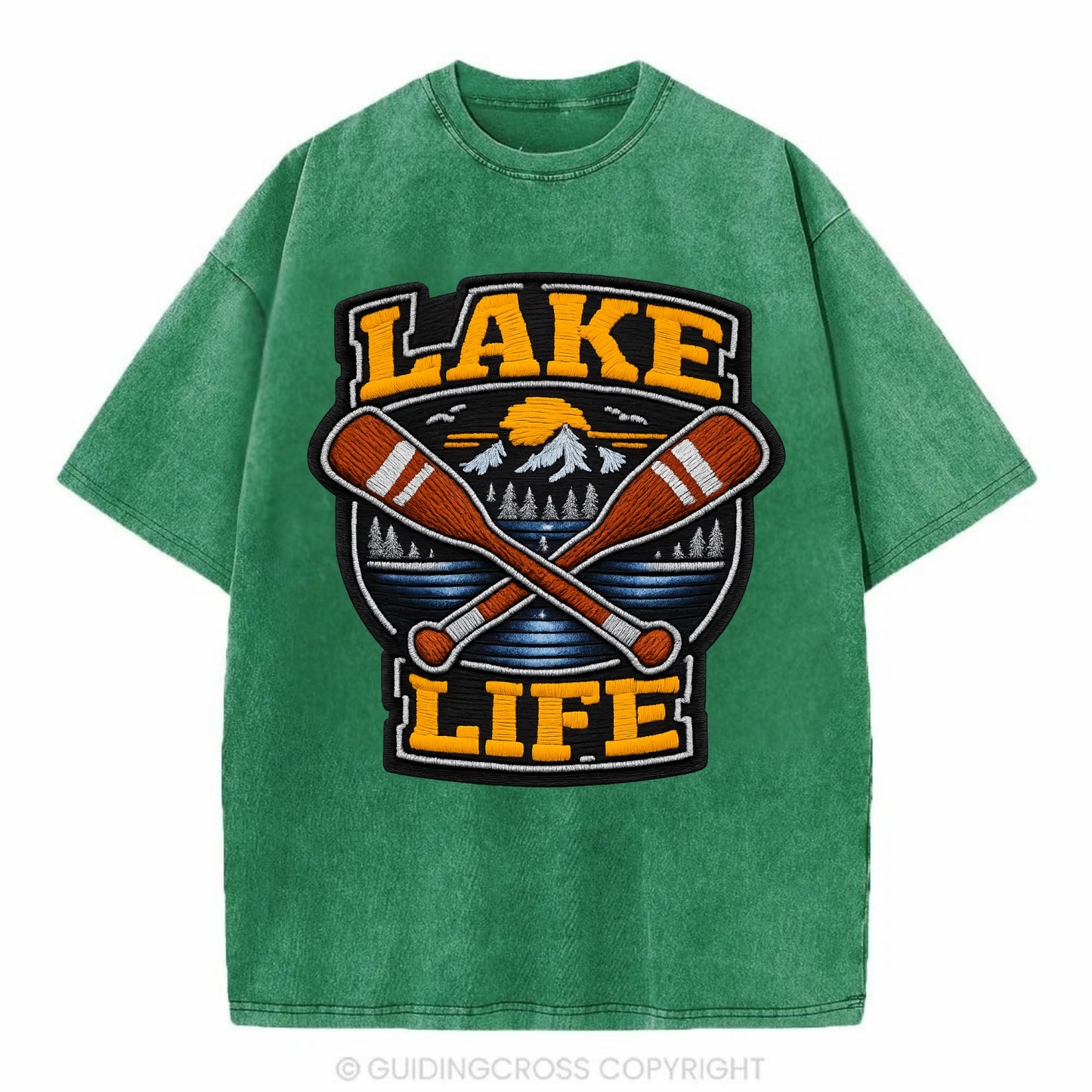 CANOE PADDLE - wooden paddle crossed in brown and cream , lake life - Vintage T-shirt - Forest Mist(Green)