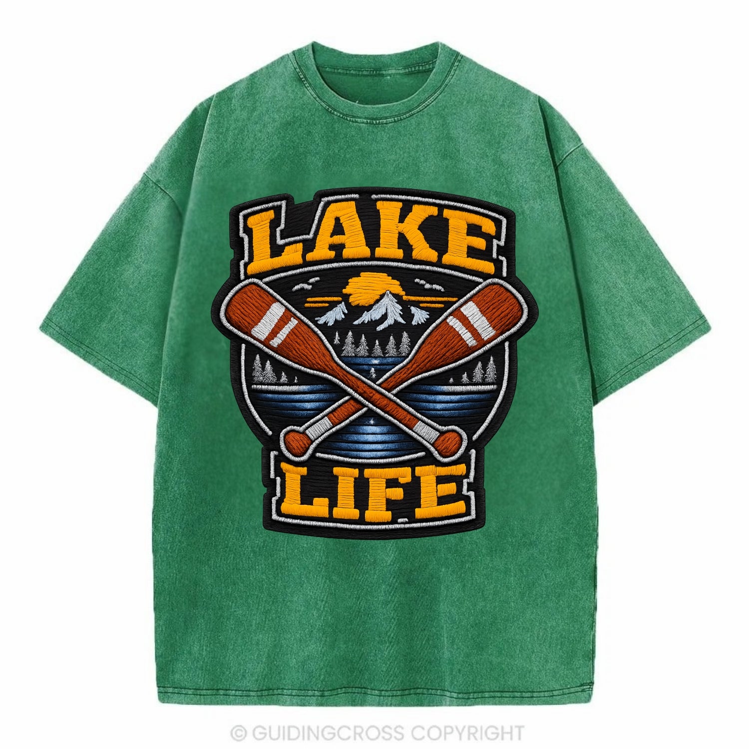 CANOE PADDLE - wooden paddle crossed in brown and cream , lake life - Vintage T-shirt - Forest Mist(Green)