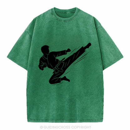 Korean taekwondo flying kick - Vintage T-shirt - Forest Mist(Green)