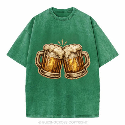 BEER MUG CHEERS - frosty beer stein in gold and amber , brewery - Vintage T-shirt - Forest Mist(Green)