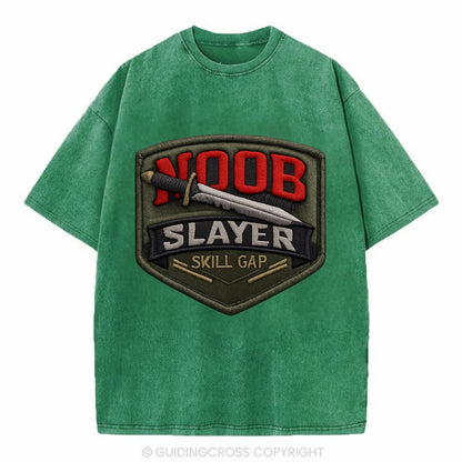 NOOB SLAYER - sword through noob text in red and silver , skill gap - Vintage T-shirt - Forest Mist(Green)