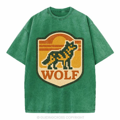 Digital Pixel Wolf  - Vintage T-shirt - Forest Mist(Green)