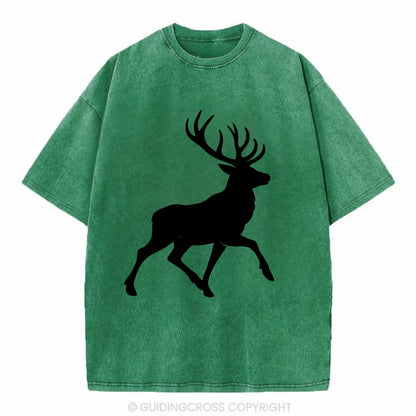 Deer with majestic antlers - Vintage T-shirt - Forest Mist(Green)