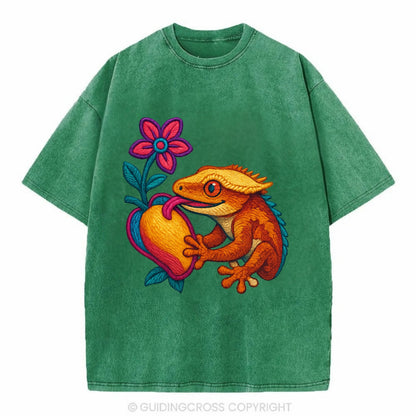 Crested Gecko - Vintage T-shirt - Forest Mist(Green)