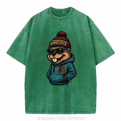 Minneapolis Gopher wearing Minnesota beanie with M patch - Vintage T-shirt - Forest Mist(Green)