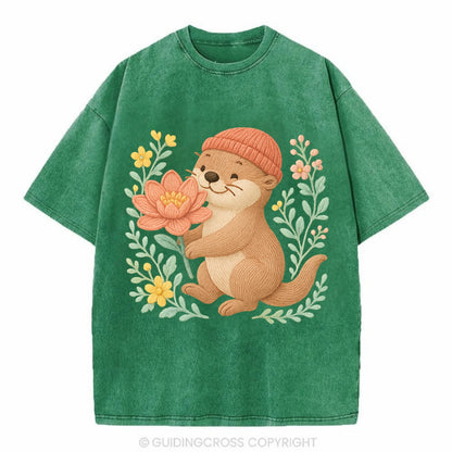 Peach Otter - Vintage T-shirt - Forest Mist(Green)