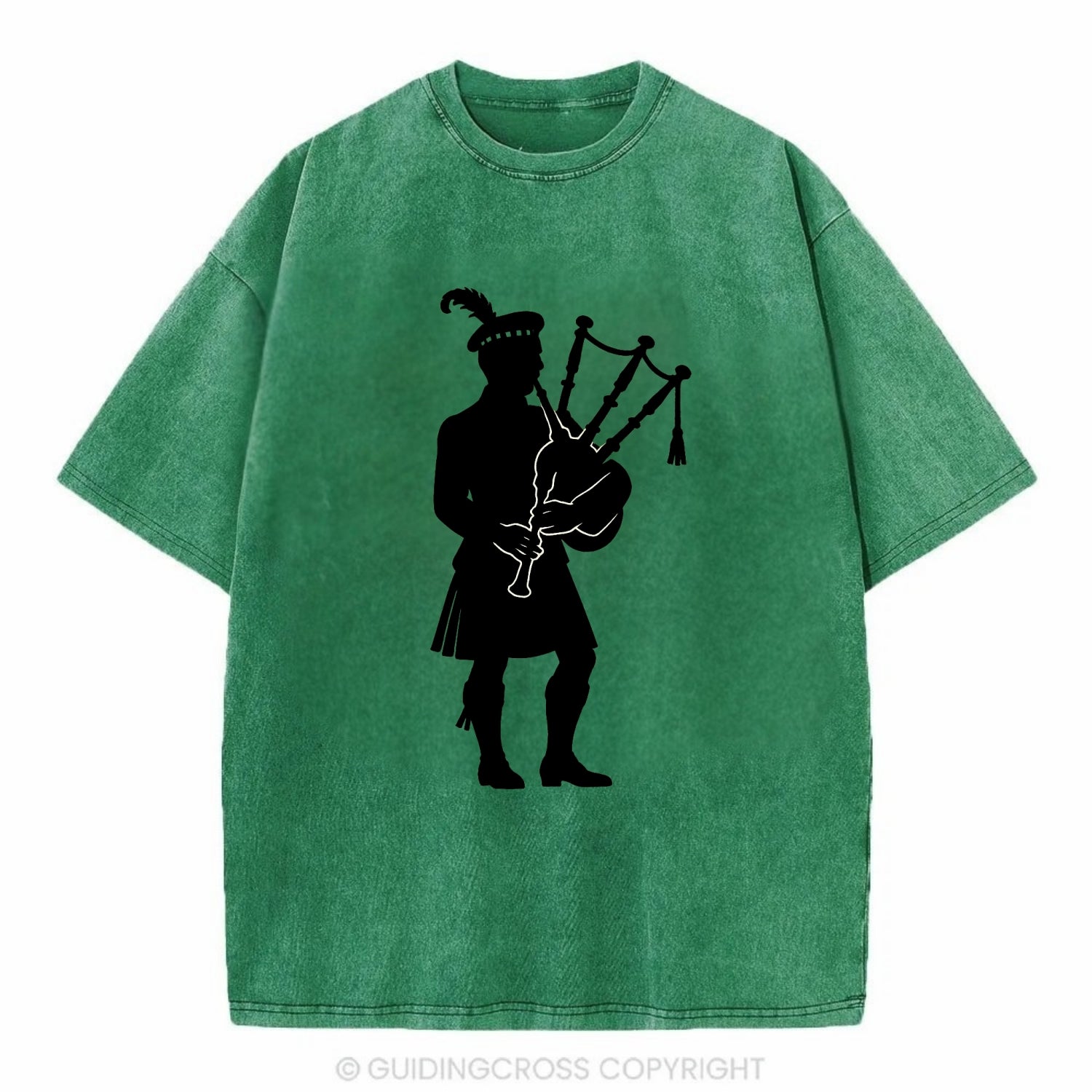 Bagpiper in traditional stance - Vintage T-shirt - Forest Mist(Green)