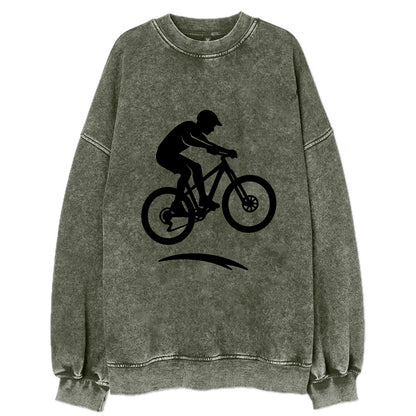 Mountain biker catching air - Vintage Sweatshirt - Forest Mist(Green)