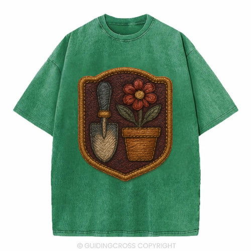 Garden trowel with flower pot - gardener badge - Vintage T-shirt