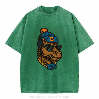 Boise Bronco wearing Boise State beanie with B patch - Vintage T-shirt - Forest Mist(Green)