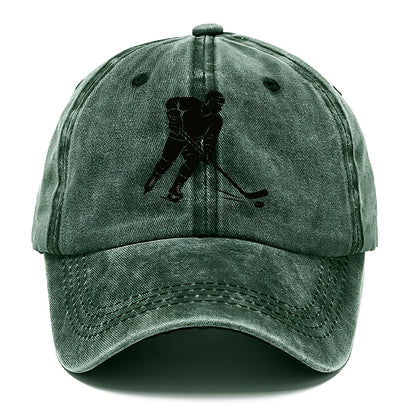 Ice hockey player shooting puck - Classic Cap - Forest Mist(Green)