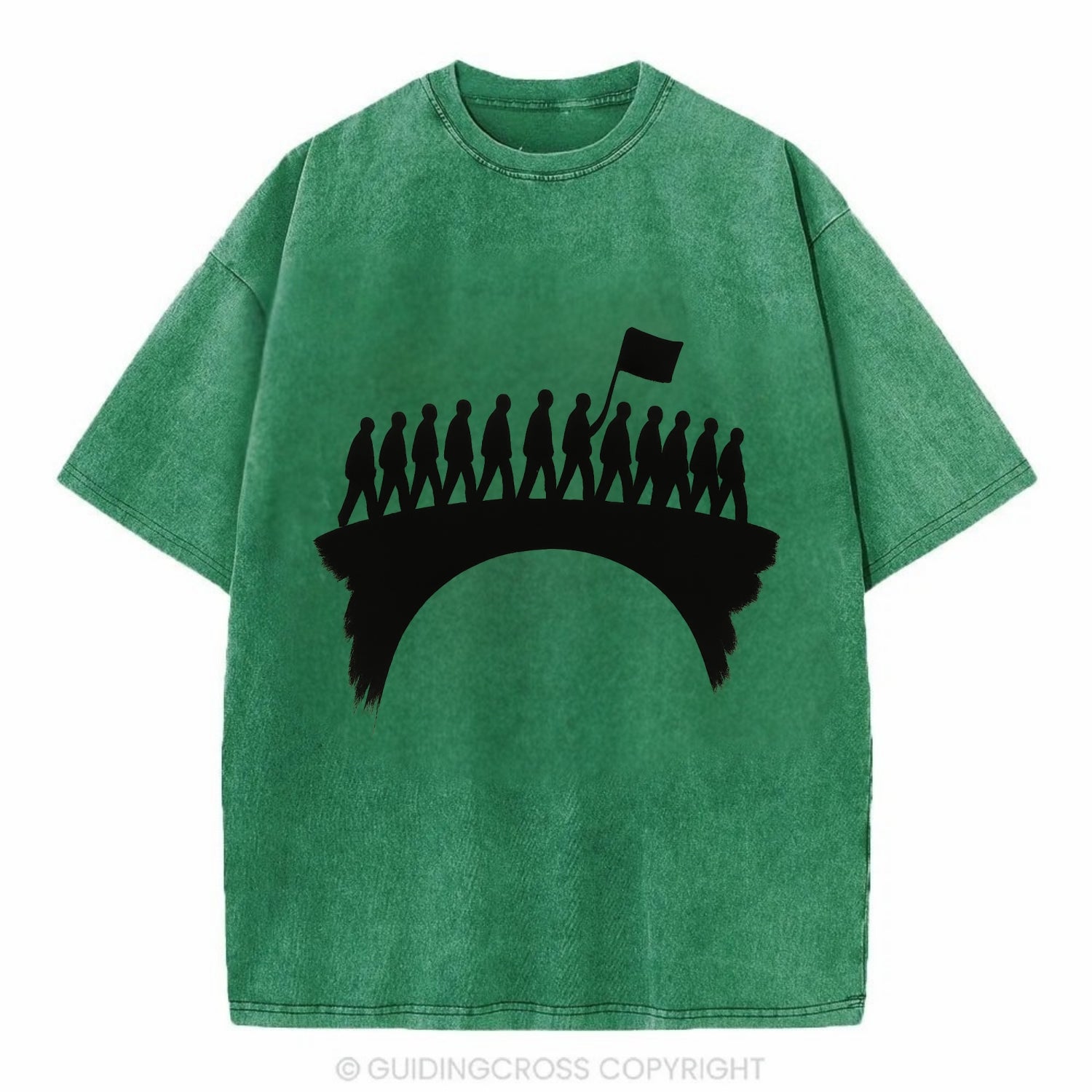 March on bridge silhouette - historic protest ink painting - Vintage T-shirt - Forest Mist(Green)