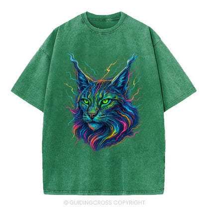 Wild lynx with ear tufts transforming into liquid mercury flows, silver and gold - Vintage T-shirt - Forest Mist(Green)
