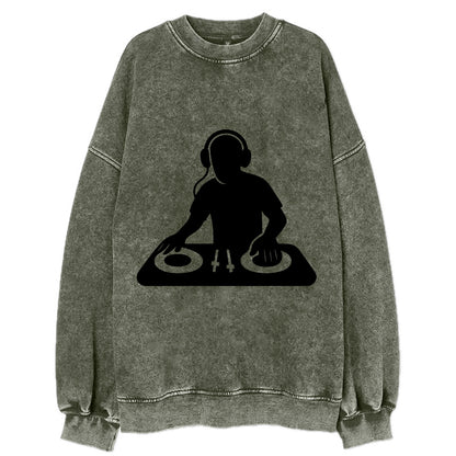 DJ with turntables and headphones - Vintage Sweatshirt - Forest Mist(Green)
