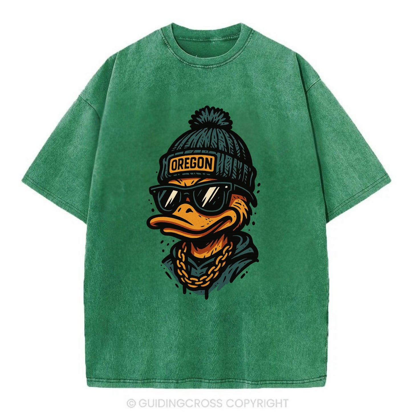 Eugene Duck wearing Oregon beanie with p - Vintage T-shirt - Forest Mist(Green)