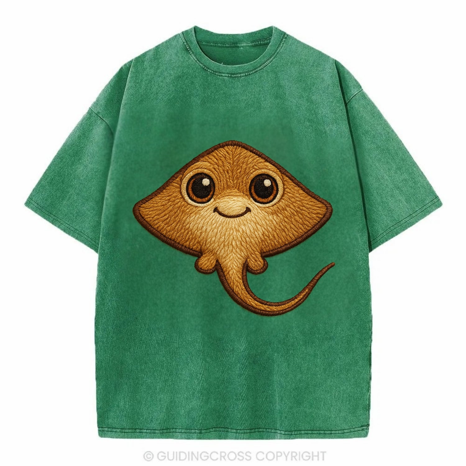 Baby Stingray - flat body, long tail, eyes on top, front-facing, friendly - Vintage T-shirt - Forest Mist(Green)