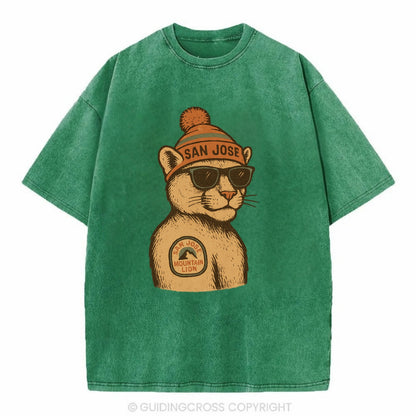 San Jose Mountain Lion wearing San Jose beanie with pom pom and wayfarer - Vintage T-shirt - Forest Mist(Green)