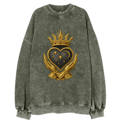 Hammered bronze warrior crown anchoring a dark steel heart with shield-bearing - Vintage Sweatshirt - Forest Mist(Green)