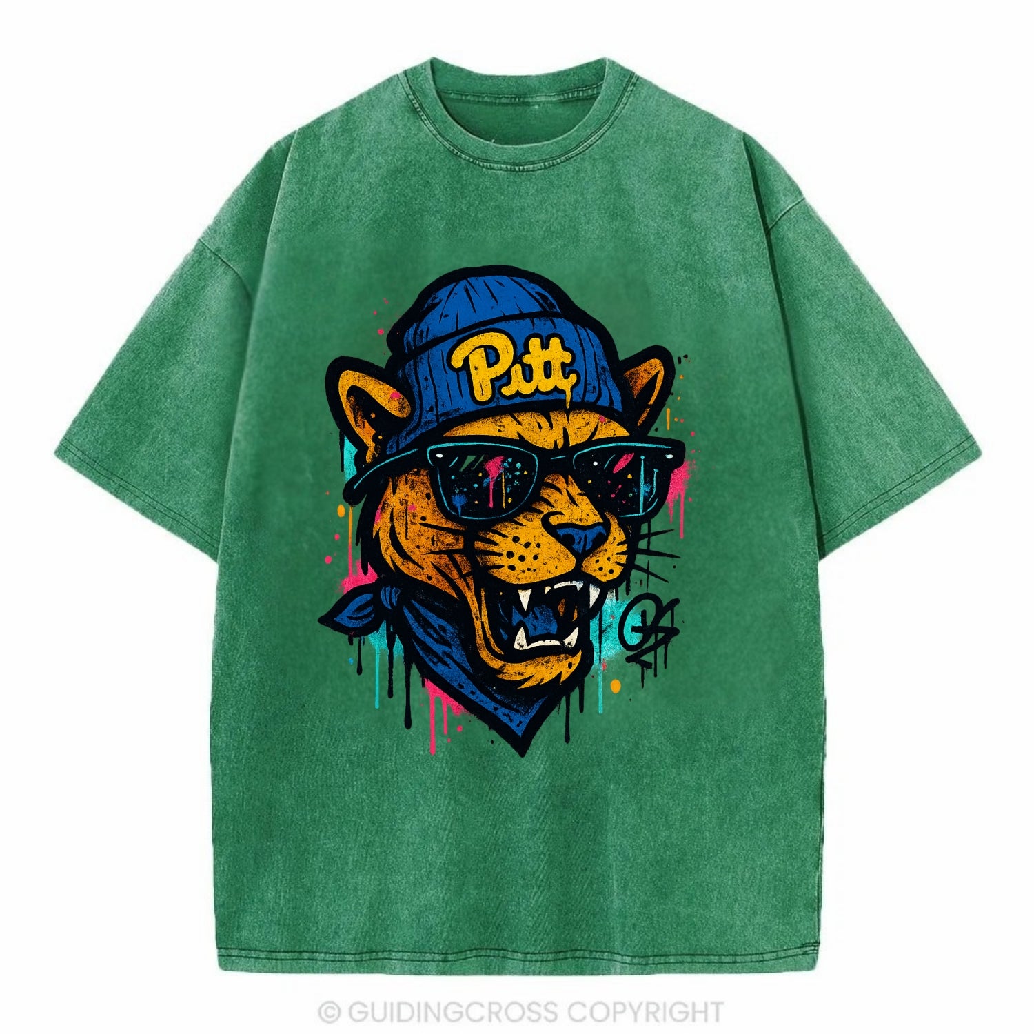 Pittsburgh Panther wearing Pitt beanie with script patch - Vintage T-shirt - Forest Mist(Green)