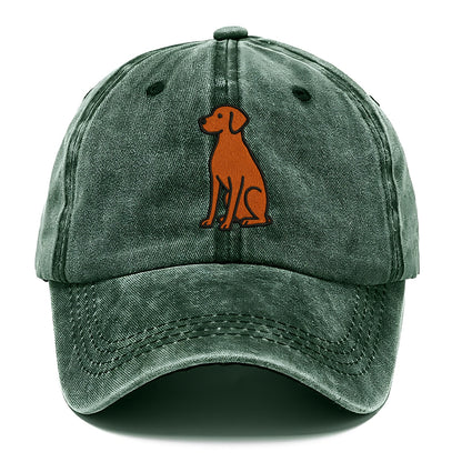 Vizsla - Rust colored sitting pose - Classic Cap - Forest Mist(Green)