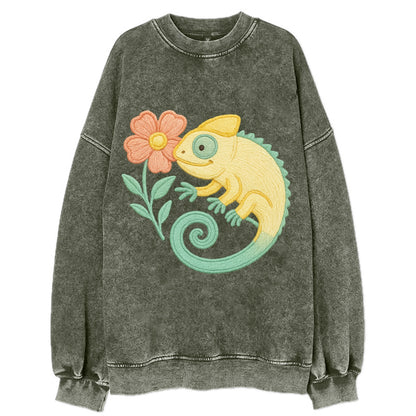 Yellow Chameleon - Vintage Sweatshirt - Forest Mist(Green)