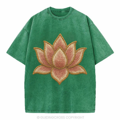 Lotus Flower - Vintage T-shirt - Forest Mist(Green)