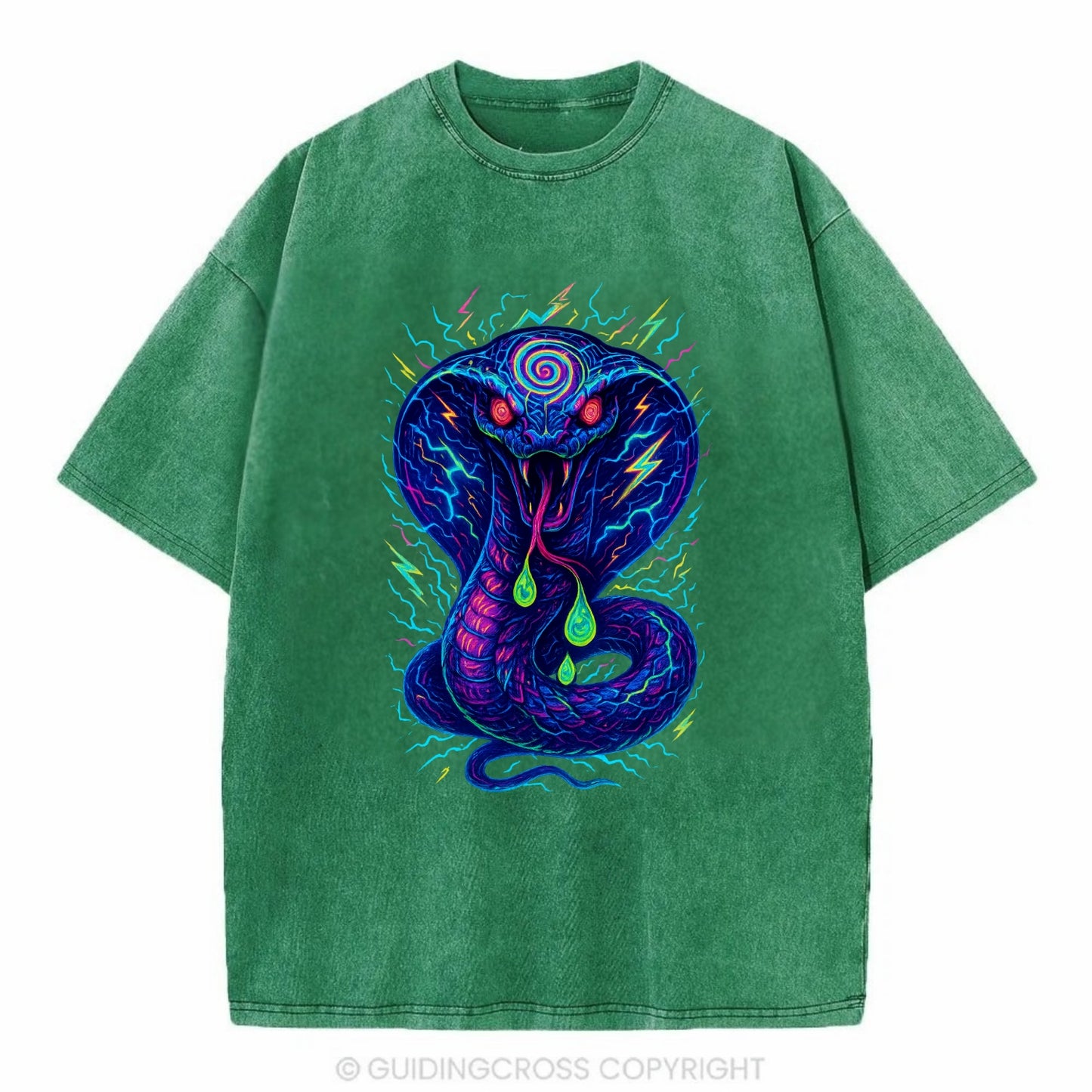 Mesmerizing cobra with hypnotic spiral patterns in the hood, scales that shimmer - Vintage T-shirt - Forest Mist(Green)