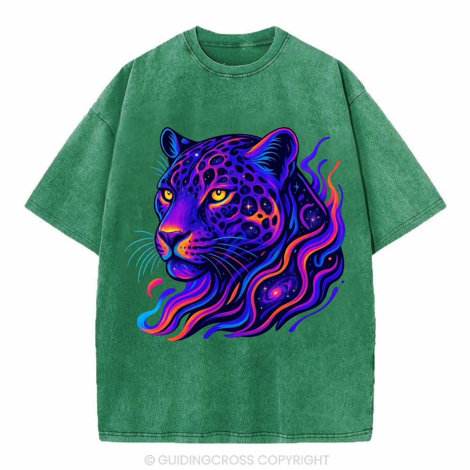 Powerful jaguar with rosettes containing miniature galaxies, cosmic purple and - Vintage T-shirt - Forest Mist(Green)