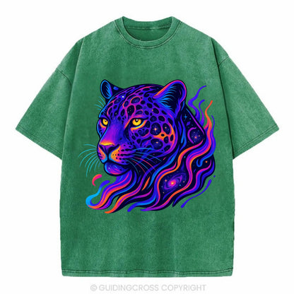 Powerful jaguar with rosettes containing miniature galaxies, cosmic purple and - Vintage T-shirt - Forest Mist(Green)