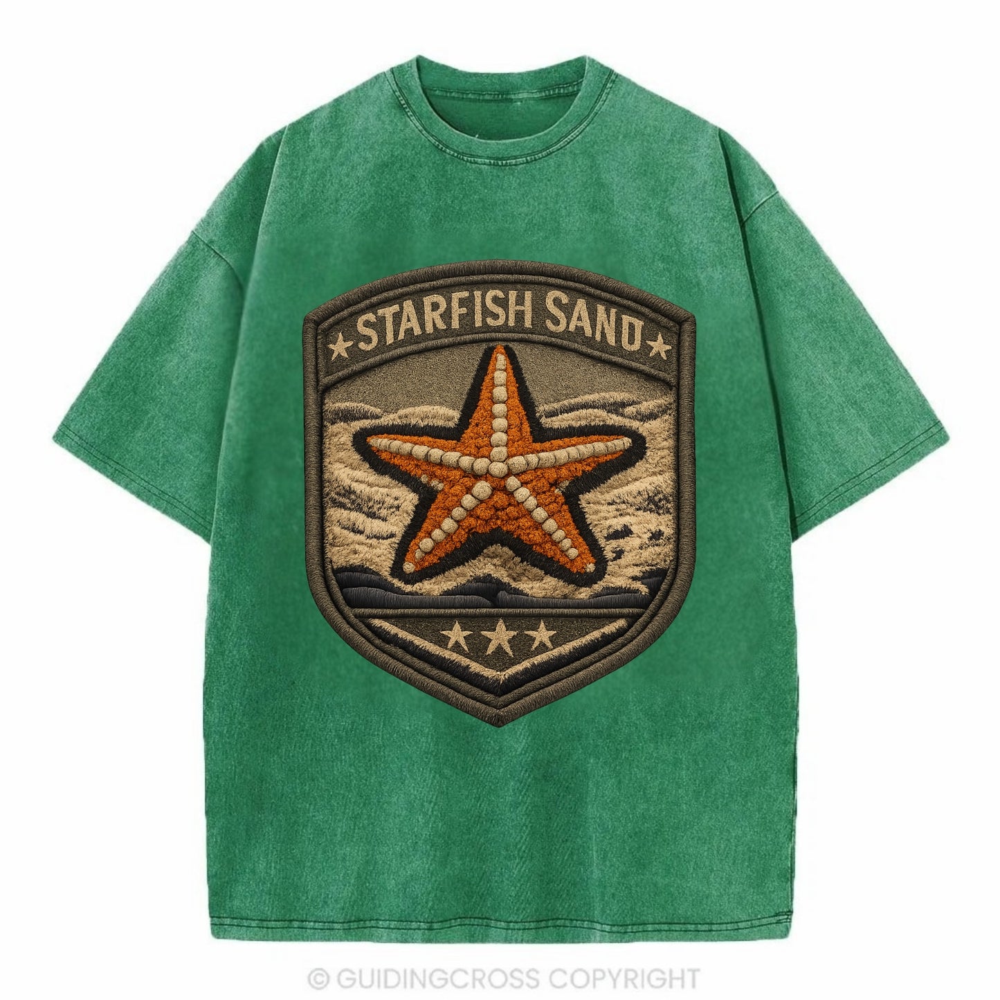 STARFISH SAND - sea star in orange and tan , beachcomber - Vintage T-shirt - Forest Mist(Green)