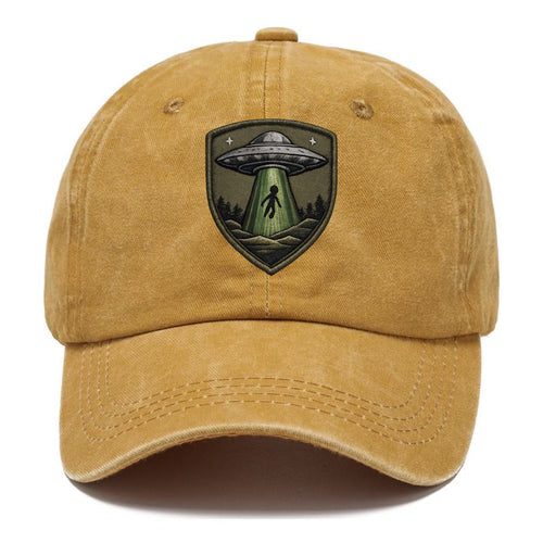 UFO ALIEN - flying saucer with beam in silver and green , extraterrestrial - Classic Cap