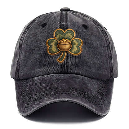 ST PATRICKS CLOVER - lucky clover with gold in green and gold , Irish luck - Classic Cap - Graphite